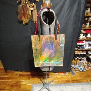 Multi prismatic neoprene plastic tote